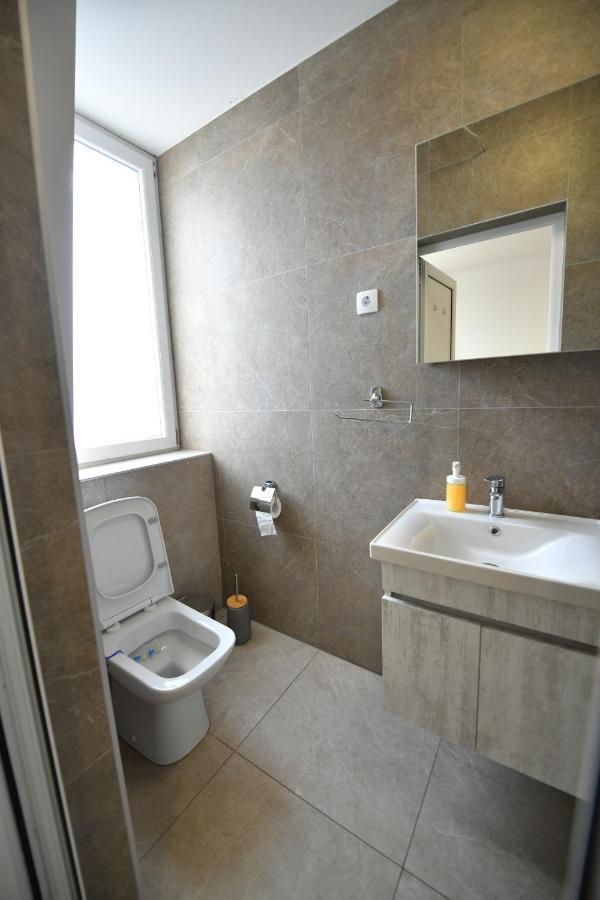 West In Apartments Cacak Exterior photo