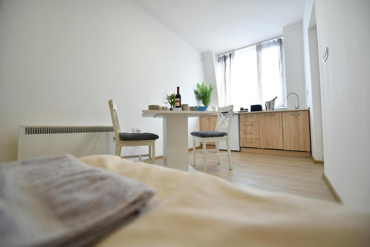 West In Apartments Cacak Exterior photo